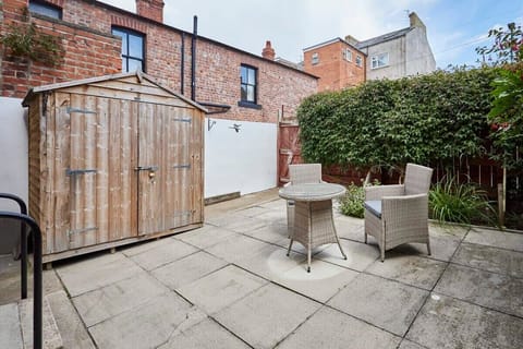 Pearl Street, Saltburn-by-the-Sea - Host & Stay