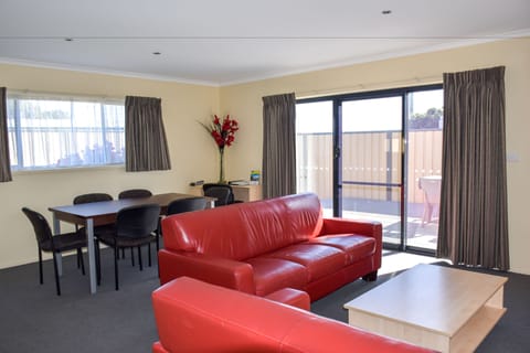 Apartment, 2 Bedrooms | Living area | TV