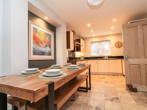 Fridge, dishwasher, electric kettle, toaster