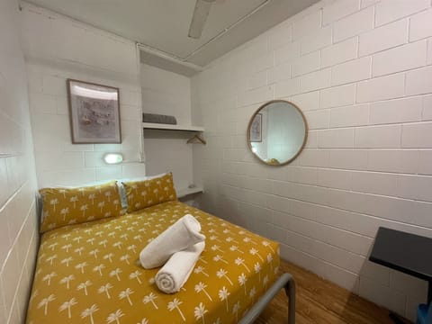 Double Room with Shared Bathroom | Free WiFi, bed sheets