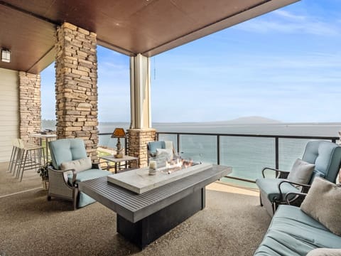 Townhome #606 - Private Balcony