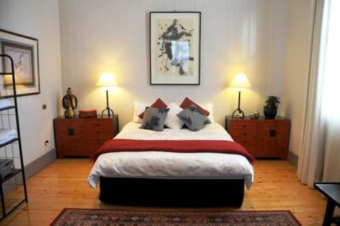 Luxury Room, Non Smoking (Standby luxury Suite) | Premium bedding, iron/ironing board, free WiFi, bed sheets