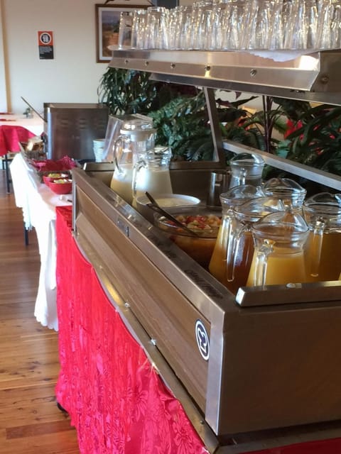 Daily continental breakfast (AUD 12 per person)