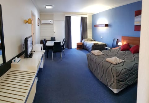 Family Suite, 2 Bedrooms | In-room safe, iron/ironing board, cribs/infant beds, free WiFi