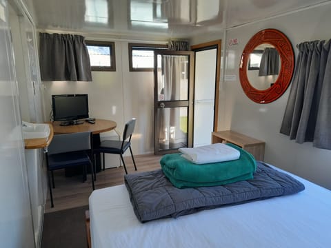 Standard Cabin, Shared Bathroom ( 2 pax) | WiFi, bed sheets