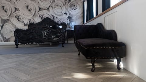 Premier Suite | Free WiFi