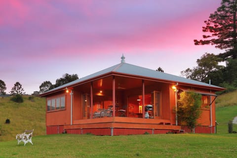 Wild Lime Cottage | Exterior