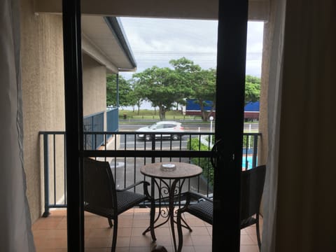 Standard Room, Non Smoking, Kitchenette (4 Star Spa/Balc/Lakeview) | Balcony