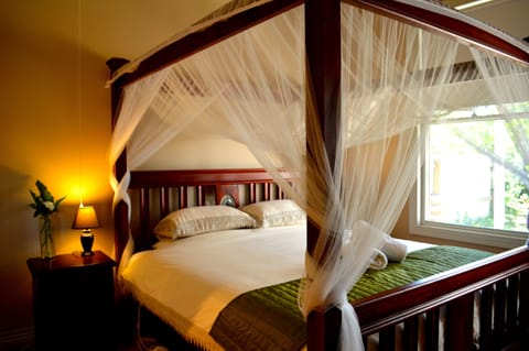 Room, 1 King Bed (Beer Garden) | 1 bedroom, premium bedding, free WiFi, bed sheets