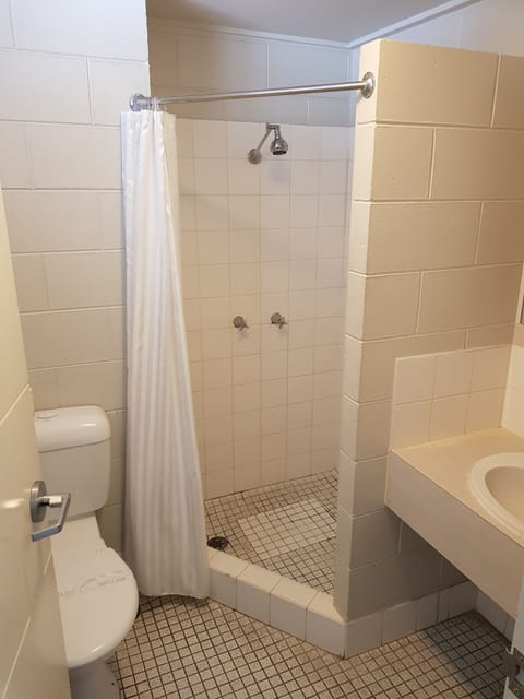 Standard Room, Non Smoking, Balcony (Ocean View Room (U)) | Bathroom | Shower, hair dryer, towels