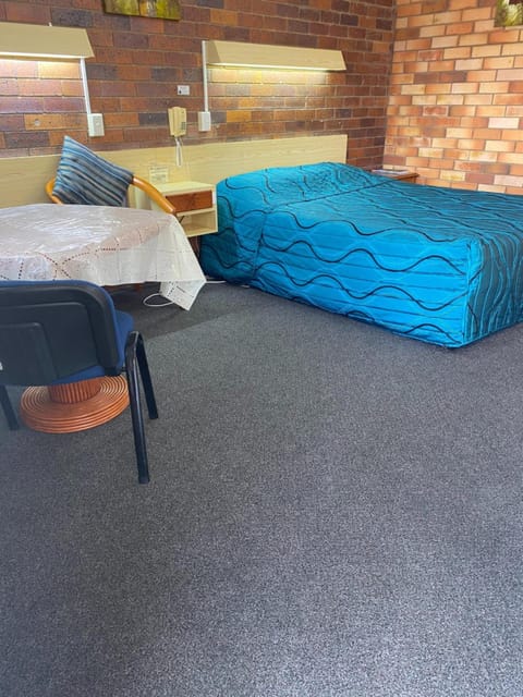 Blackout drapes, iron/ironing board, free WiFi, bed sheets