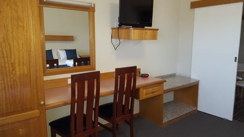 2BR Family Room  | Premium bedding, desk, iron/ironing board, free WiFi