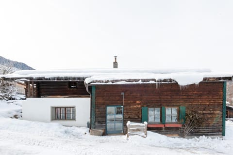 Holiday Home Exterior [winter]