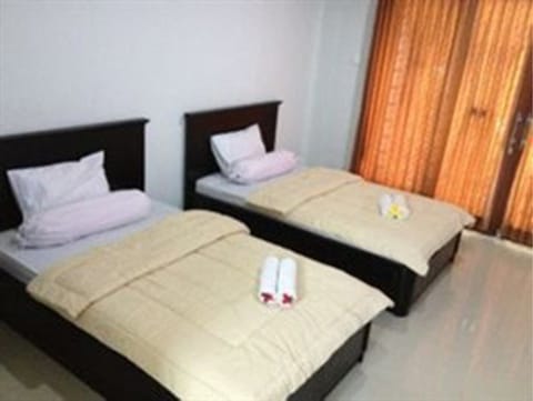 Deluxe Room (with AC) | Free WiFi