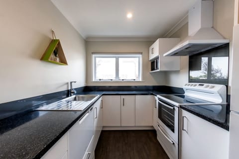 Superior Apartment, 2 Bedrooms | Private kitchen | Microwave, stovetop, electric kettle, eco-friendly cleaning products