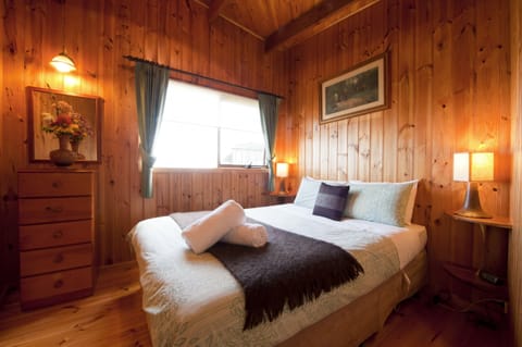 2 bedrooms, premium bedding, Tempur-Pedic beds, individually decorated