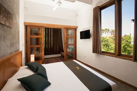 Deluxe AC Room | In-room safe, rollaway beds, free WiFi, bed sheets