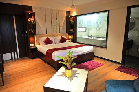 Superior Room | Premium bedding, desk, free WiFi, bed sheets