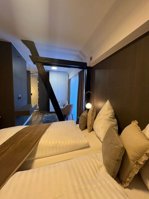 Superior Double Room | Desk, laptop workspace, free WiFi, bed sheets