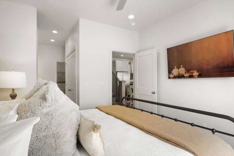 Townhome, Multiple Beds, Patio, Mountain View (Hygge House) | 4 bedrooms, individually decorated, individually furnished, desk