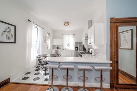 Condo, Multiple Beds, Kitchen, Garden View | Private kitchen | Fridge, microwave, oven, stovetop
