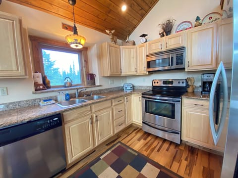 ...and is stocked with all the cooking and baking gadgets and accouterments you might need to whip up a delicious meal