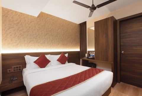 Executive Double Room | Egyptian cotton sheets, premium bedding, memory foam beds