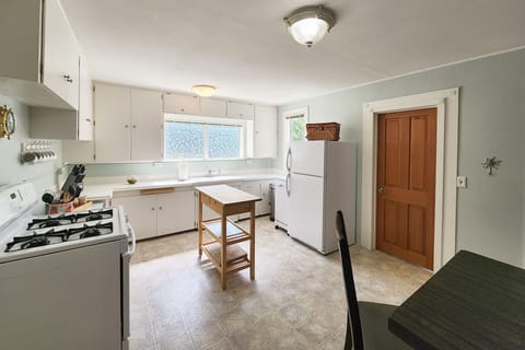 The kitchen allows space for prepping a memorable meal.