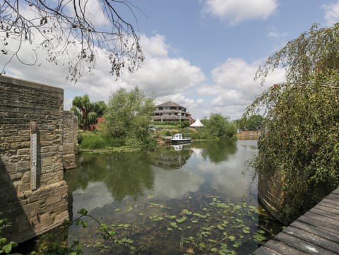 Cottage | Miscellaneous