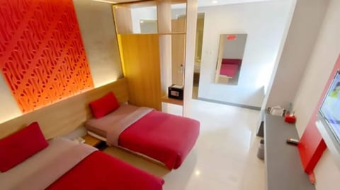 Deluxe Double or Twin Room | Desk, rollaway beds, free WiFi