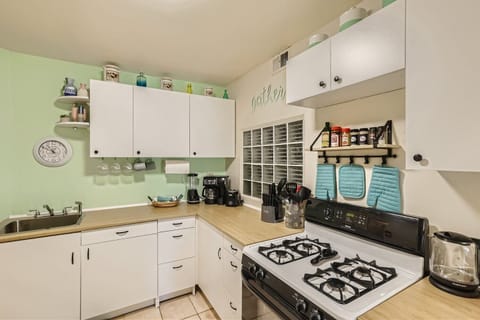 Coffee, creamer, tea, spices, honey & snacks are complimentary.