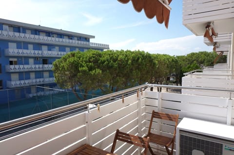 Apartment, 1 Bedroom, Balcony, City View | Balcony