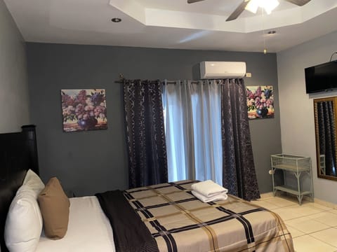Standard Room Casa Del Valle C1 | Premium bedding, down comforters, laptop workspace, free WiFi