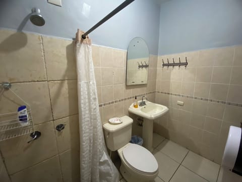 Standard Room Casa Del Valle C1 | Bathroom | Shower, towels, soap, shampoo