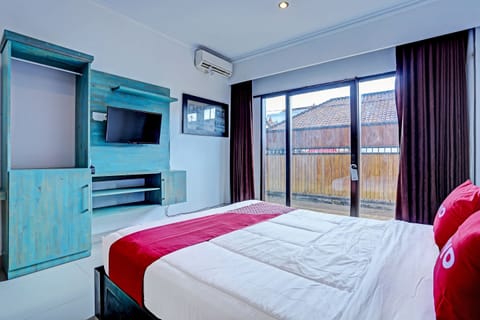 Deluxe Double Room | Desk, laptop workspace, free WiFi, bed sheets