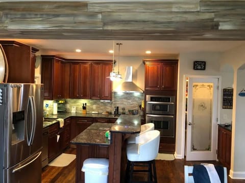 3958ffcf 85f1 4df2 8e8a 7f8fd20c8e5c