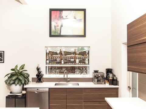 Everything you need for espresso, coffee, or tea