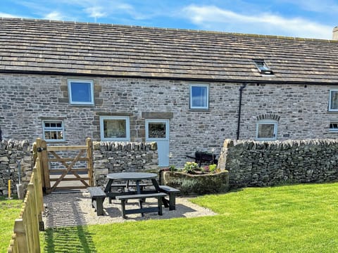 Garden | Cowcroft - Hammerton Hall, Litton, near Buxton