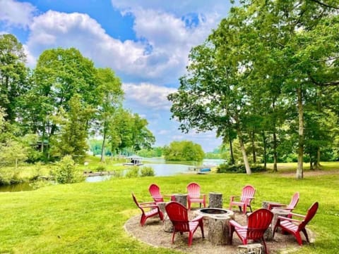 Firepit for outdoor entertainment