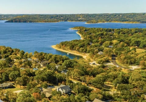 5 Bedroom house on Right of Pool-We also have the other if you need more room!