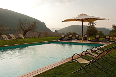 Activities, Amenities, Balcony / Terrace / Patio, Building Exterior, Pool, Spring, Summer