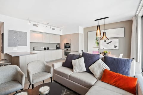 4 print 4010 s ocean dr 2706