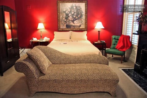 Room, 1 Queen Bed, Fireplace | Premium bedding, pillowtop beds, individually decorated, desk