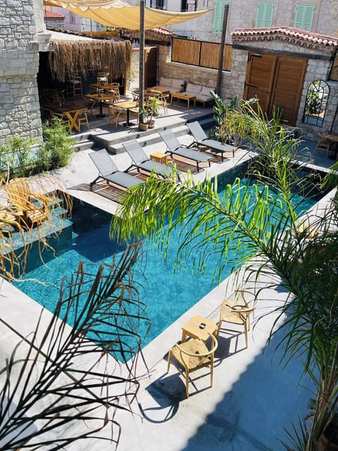 Egyptian cotton sheets, premium bedding, memory foam beds, in-room safe