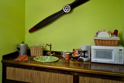 12 Pineapple Hideaway - Adults Only | Private kitchenette | Fridge