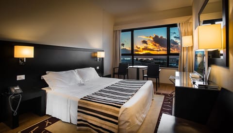 Superior Double Room, 1 Double Bed | Premium bedding, down comforters, minibar, in-room safe