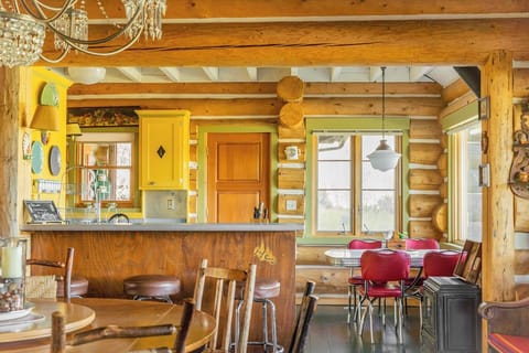 MDW Chief Joseph Rustic Log Home