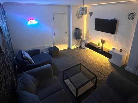 House | Living area | TV