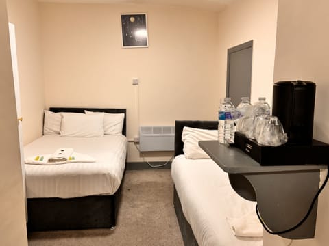 Family Quadruple Room | Free WiFi, bed sheets