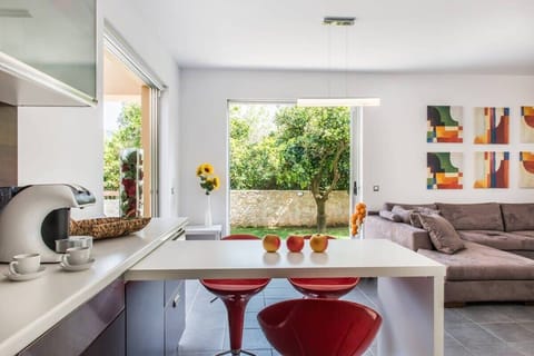 A kitchen pass for a quick meal or extra preparation space.